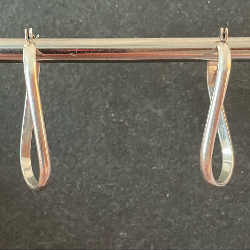 Vintage Silver Plated Rounded Rectangular Twist Hoop Earrings